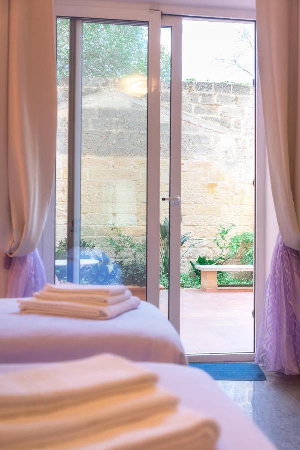 Palazzo Leo Suite And Apartment Lecce Exterior foto